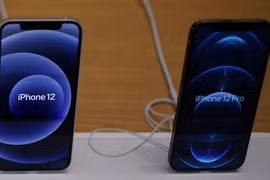 Vì sao iPhone 12 có nguy cơ bị cấm tại một số nước châu Âu?