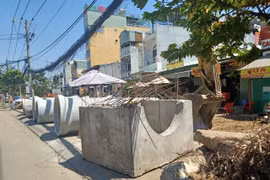 TP HCM: Cận cảnh công trình mở rộng đường Dương Quảng Hàm, quận Gò Vấp