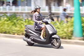 Yamaha Acruzo “hết cửa” cạnh tranh Honda Lead tại VN