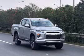 Bán tải Mitsubishi Triton 2019 hơn 700 triệu tại VN?