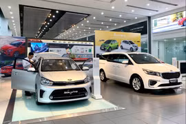 Doanh số ôtô thị trường Việt Nam giảm mạnh trong tháng đầu năm 2022