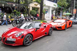 “Dân chơi” Sài Gòn show siêu xe, xế sang cuối tuần
