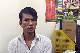 Kẻ hành hạ bé trai Campuchia được tại ngoại do bệnh nặng