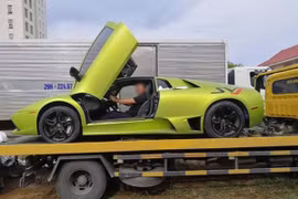 Lamborghini Murcielago ở Quảng Bình, nghi nhập lậu