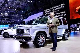 "Soi" dàn xe sang Mercedes-Benz tiền tỷ tại VMS 2019