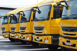 Fuso Fighter FJ 24 giá 1,2 tỷ gia nhập DHL Supply Chain 