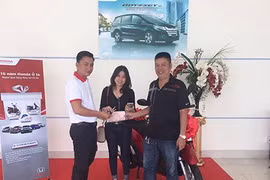 30 khách hàng mua ôtô Honda Việt Nam trúng xe máy 