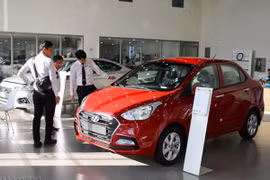 Hyundai Grand i10 giảm cao gần 50 triệu, đấu VinFast Fadil