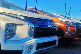 Cận cảnh Mitsubishi Xpander Cross mới từ 670 triệu 