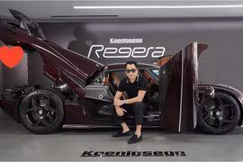Hoàng Kim Khánh "show hàng" Koenigsegg Regera trăm tỷ Tết Nhâm Dần