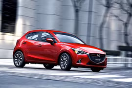 Gallery - Thaco Trường Hải bị kiện xe Mazda dính lỗi - image 11