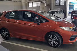 Loạt xe Honda Jazz giá từ 539 triệu đã về đến Hà Nội 
