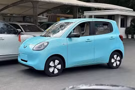 Cận cảnh Wuling Hongguang Mini EV 2025 dưới 175 triệu đồng