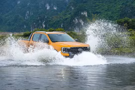 Lưu ý khi cầm lái ôtô băng qua vùng ngập nước