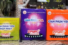 Cá nhân bán pháo hoa trên mạng có vi phạm pháp luật? 