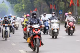 Dự báo thời tiết ngày 18/8: khu vực ngày nắng nóng, đêm có mưa