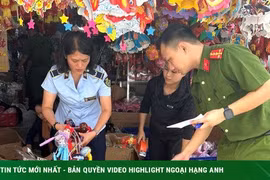 Tiêu hủy hàng nghìn đồ chơi trẻ em không rõ nguồn gốc trước tết Trung thu