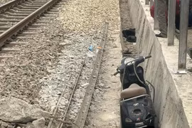 Tai nạn tàu hỏa khiến hai người tử vong tại chỗ ở Hà Nội