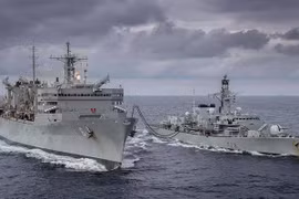 Tàu chiến Mỹ - NATO tiến vào Biển Barents chạm mặt Hải quân Nga?
