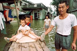 Trận lụt ở Trung Quốc năm 1998 qua ảnh