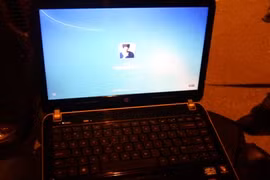 Không biết mật khẩu laptop, xin vào công an phường