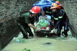 Gallery - Mưa Lũ Ở Quảng Ninh - image 16
