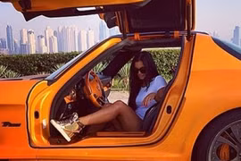 Các tiểu thư Dubai khoe cuộc sống xa hoa tràn ngập Instagram