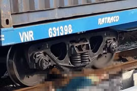 Mẹ ca sĩ Châu Việt Cường bị tàu đâm tử vong