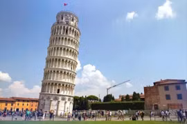 Tháp nghiêng Pisa liệu có sụp đổ?