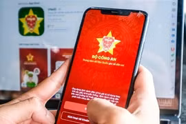 Người dân có thể đăng ký thường trú, tạm trú qua ứng dụng VNeID từ 1/1/2024