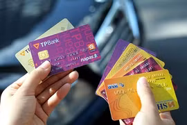 Từ ngày 31/3, sẽ dừng phát hành thẻ ATM từ và thay bằng thẻ ATM có gắn chip
