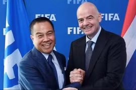 FIFA yêu cầu Liên đoàn bóng đá Thái Lan giải trình