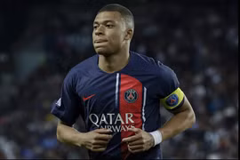 MU đấu giá điên rồ mua Mbappe với hợp đồng kỷ lục thế giới