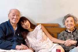 Gallery - Siêu mẫu Hà Anh - image 14