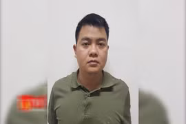 Video: Đánh sập đường dây cá độ bóng đá 300 tỷ đồng qua mạng internet