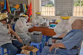 Bà Rịa - Vũng Tàu: Chỉ có 1,51% người dân tiêm mũi 4 văcxin COVID-19