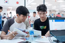 Gallery - XÉT TUYỂN ĐẠI HỌC 2024 - image 16