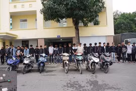 Hà Nam: Bắt khẩn cấp 21 đối tượng mang hung khí đi đánh nhau