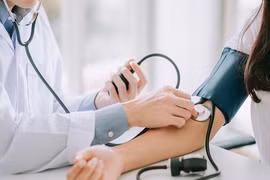 Ăn rau cải bó xôi giảm nguy cơ ung thư, ngừa tiểu đường 
