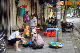 Con phố mang tên món ăn 'nhầy nhụa' ở Hà Nội xưa giờ ra sao?