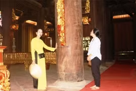 Bí ẩn 'cây lim hiến thân' 600 tuổi cạnh long sàng vua Lê