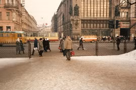 Thành phố Leningrad năm 1985 độc lạ qua ống kính du khách 