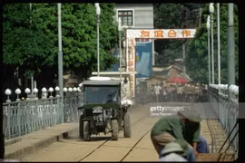 Cuộc sống ở Lào Cai năm 1993 qua ảnh của Steve Raymer