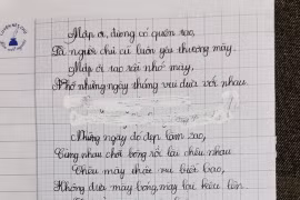 Cậu bé gây "bão mạng" với bài thơ tạm biệt chó cưng