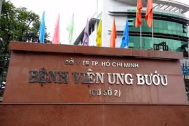 Bác sĩ bị tố xâm hại tình dục: Sở Y tế TP HCM yêu cầu làm rõ