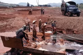 Loạt ảnh đặc biệt về Việt Nam năm 1978