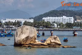 Khám phá dòng sông biểu tượng của thành phố Nha Trang