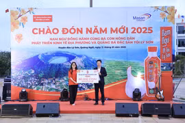 Nam Ngư cùng bà con đảo Lý Sơn đón Tết nối dài niềm vui 