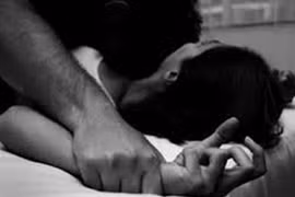 Một đêm 2 lần làm nhục chị hàng xóm