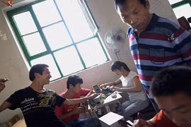 Hình ảnh trường đại học cho công nhân nhập cư ở TQ 